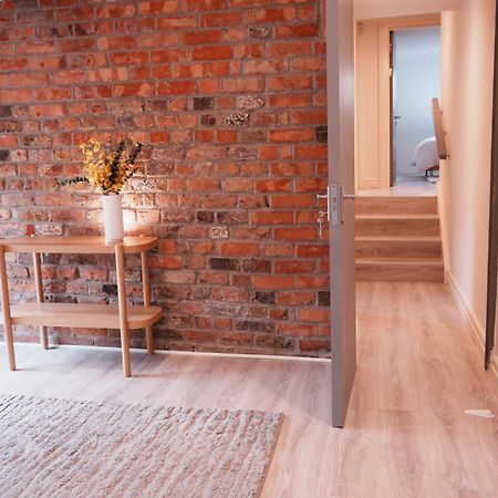 Spire Entire Attic Apartment No Kitchen Дъблин Екстериор снимка